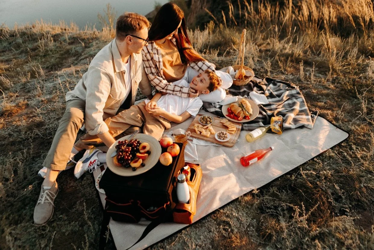 blanket picnic