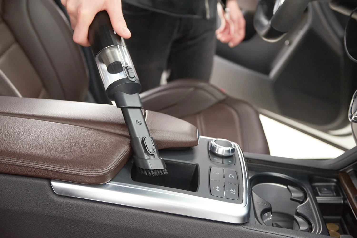 wireless handheld car vacuum cleaner for Tesla Model 3